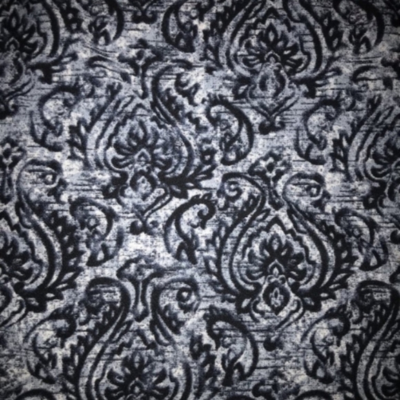 CATO Navy Blue& White Skirt 18/20W - Picture 3 of 5